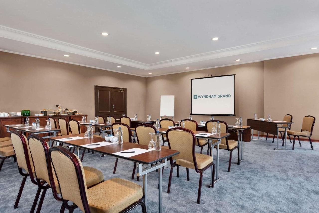 Wyndham Grand Kayseri Ngoại thất bức ảnh Meeting room